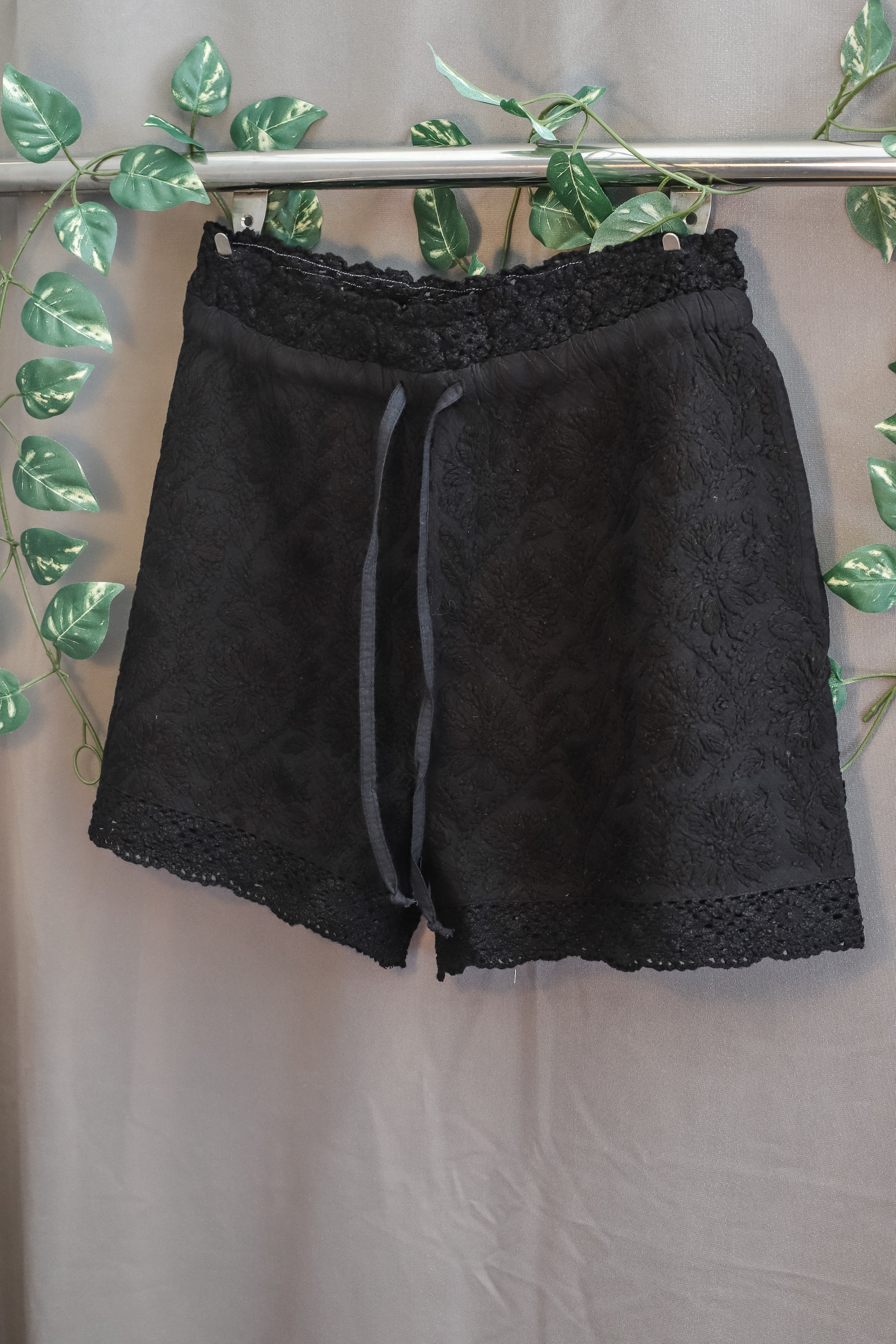 Dianella Shorts (Pockets)